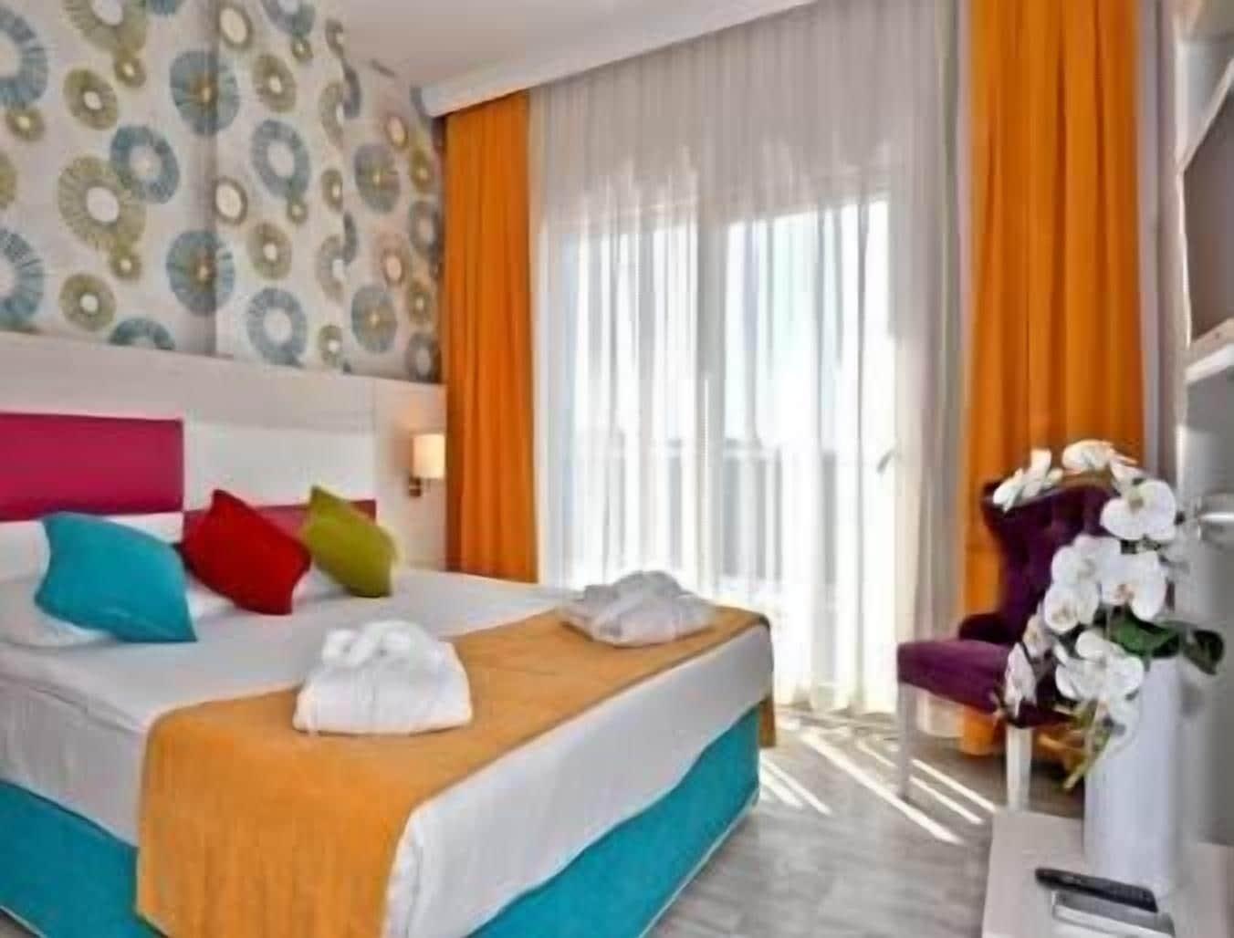 Ramada Resort Side Ngoại thất bức ảnh