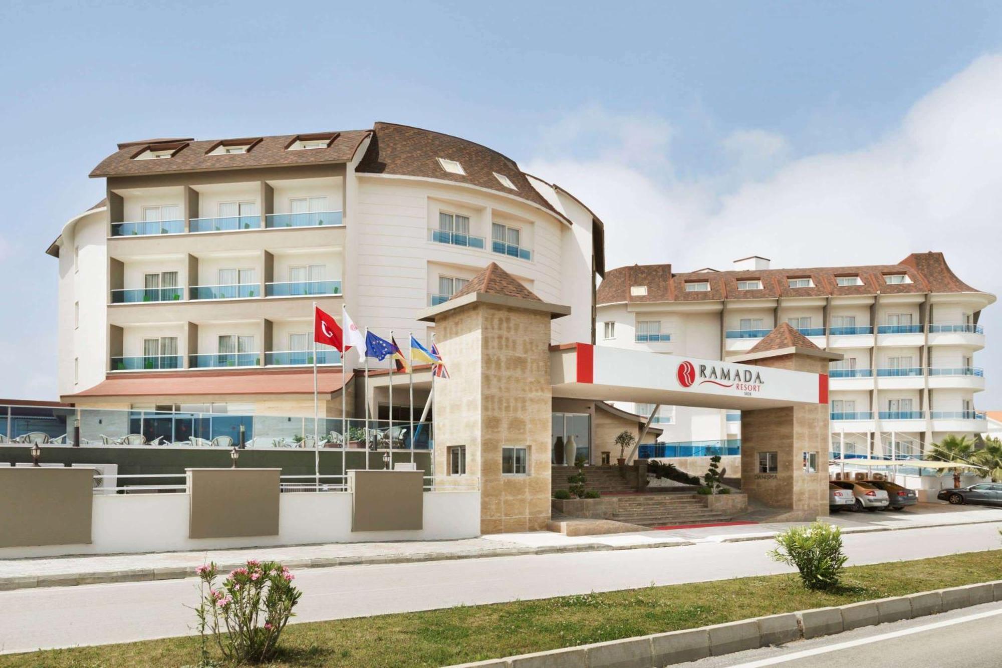 Ramada Resort Side Ngoại thất bức ảnh